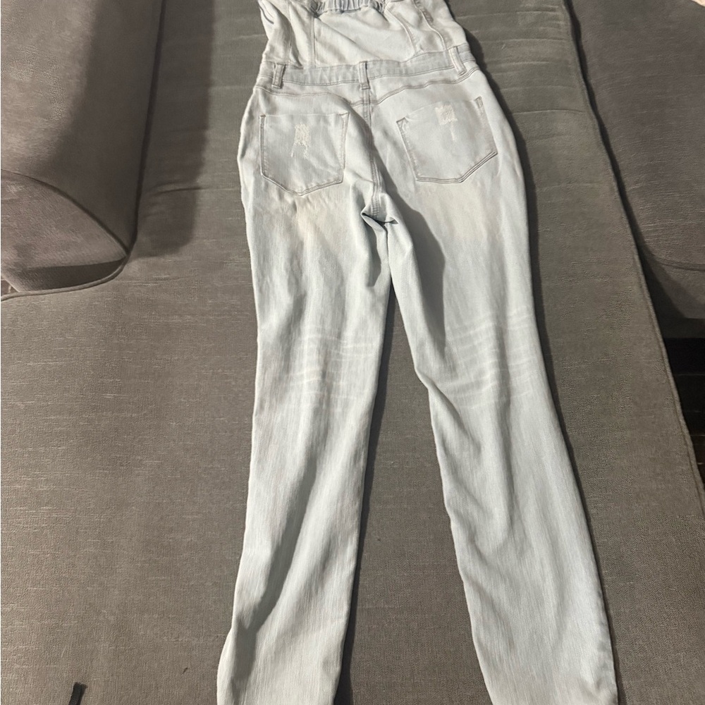 Women's Light Blue Jeans